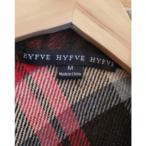 Hyfve Plaid Shacket Size Medium Red Black Cream - Picture 3 of 14